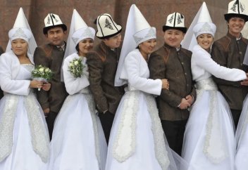 "Жеті атаға дейін қыз алыспаймыз". Көне салт заңмен бекітіледі