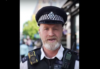 Полицейский из Лондона призывает к исламу