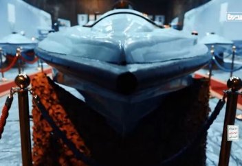 Хуситтер өздері жасаған беспилотник катерін көрсетті (видео)