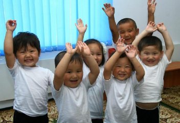 Бала асырап алуға қажетті құжаттар мен анықтамалар және талаптар тізімі