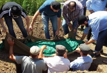 Закон Испании заставляет мусульман хоронить своих усопших в гробах