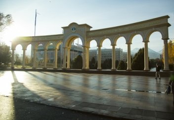 ИСЛАМТАНУ МАМАНДЫҒЫНЫҢ БЕДЕЛІ АРТЫП КЕЛЕДІ НЕМЕСЕ  ӘЛ-ФАРАБИ АТЫНДАҒЫ ҚАЗАҚ ҰЛТТЫҚ УНИВЕРСИТЕТІНДЕ ИСЛАМТАНУ МАМАНДЫҒЫНА ҚАБЫЛДАУ НАУҚАНЫ БАСТАЛДЫ