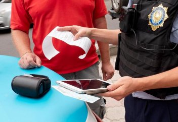 Как водителям проверить свои штрафы