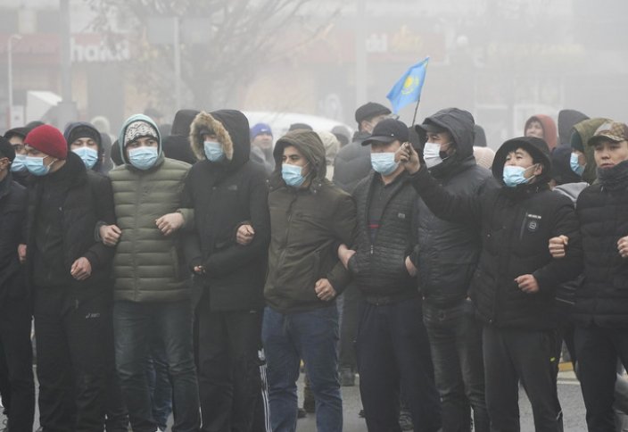 Власти Казахстана должны сообщить число жертв беспорядков - Amnesty International