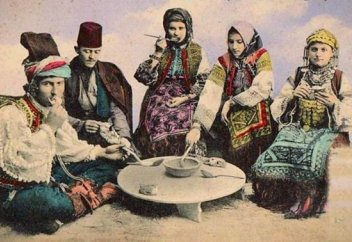 Османлы империясы кезінде біраз славян халқы мұсылман дініне өтті...