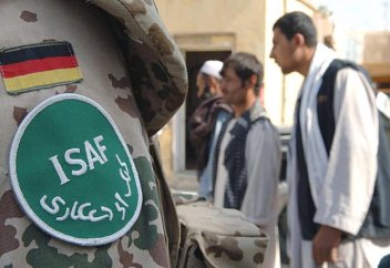 В тени талибов: почему Германия не смогла помочь всем местным работникам