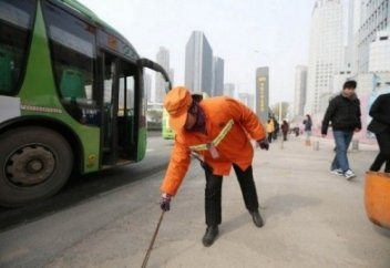 Көше тазалаушы миллионер