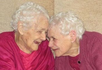 Әлемдегі ең кәрі егіздер дүниеден өтті