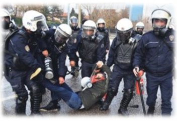 Митинг учителей в Турции не в пользу религиозного образования