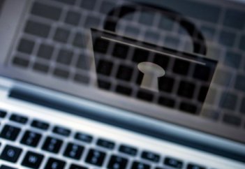 Экстремистік сайттарды сотсыз бұғаттауды ұсынды