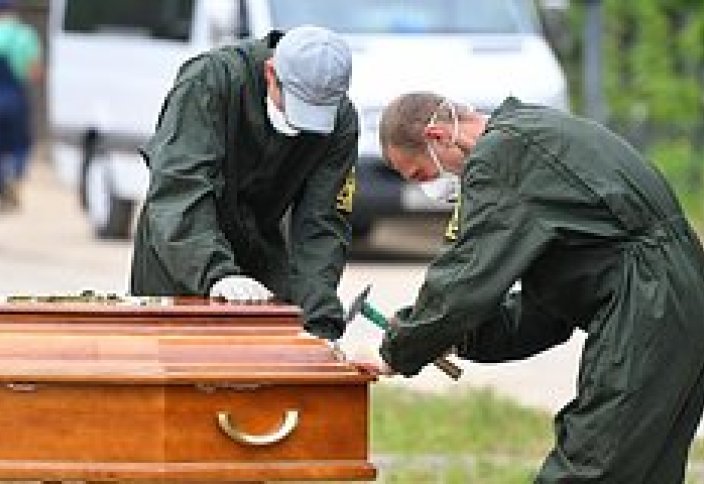 Число новых ритуальных компаний России взлетело