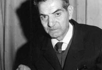 "Бұл жұртты оятқысы келгеннің басы кесіледі екен..."