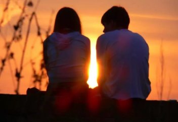 Қыз бен жігіттің бірге жүруіне тыйым салынды