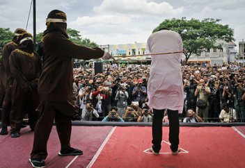 Дүре соғып жазалау заңдастырылды