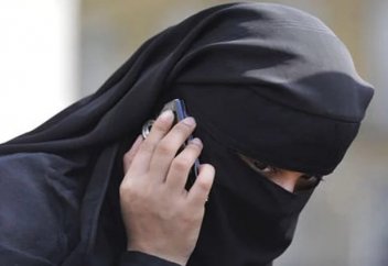 Ақтөбелік келіншек отбасын тастап, неке жиҺадына аттанды