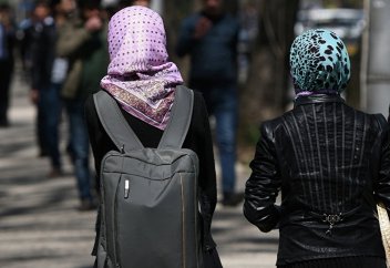 Туристерді тарту үшін шариғат талаптарына көз жұма қарайтын болды