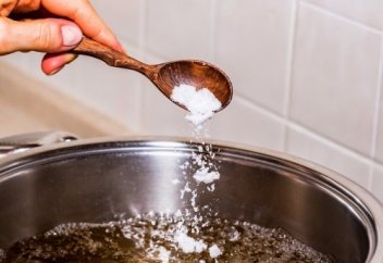 Wirtualna Polska (Польша): как спасти пересоленное блюдо? Кулинарные приемы, которые стоит знать