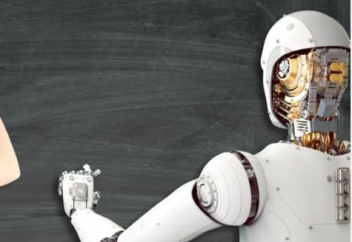 Үндістан мектебінде тұңғыш робот мұғалім жұмыс істей бастады