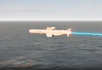 Түркияның жаңа қанатты зымыраны жұртшылық назарына ұсынылды (видео)