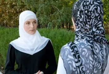 МҰСЫЛМАН ҚЫЗ-КЕЛІНШЕКТЕРДІҢ ӘДЕБІ (видео)