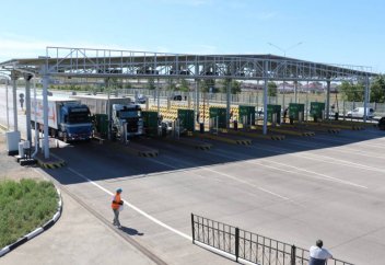 В Казахстане расширят категорию льготников, кто может не платить за проезд по платным дорогам