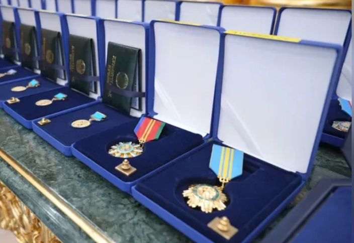 Новую государственную награду учредил Токаев