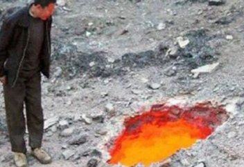 «Ворота в ад» в китайском Урумчи