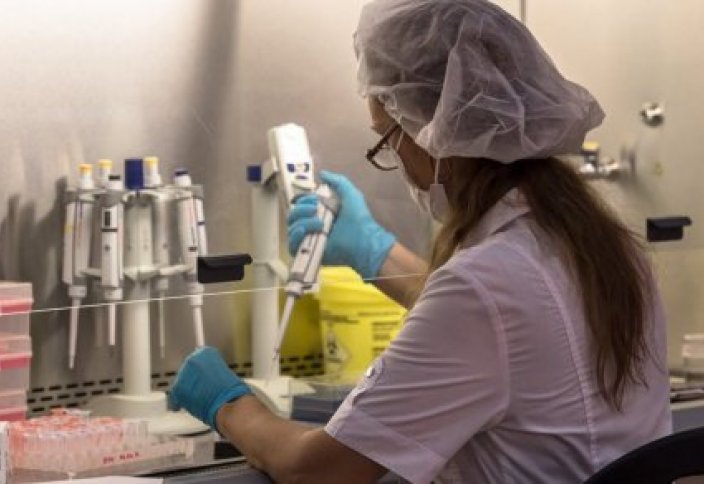 Пересадка стволовых клеток: как казахстанцы могут помочь больным раком крови