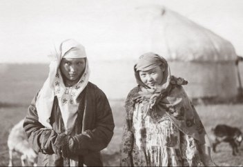 Халық тарихы: ата-бабаларымыз қыз жүрегіне қалай жол тапқан?