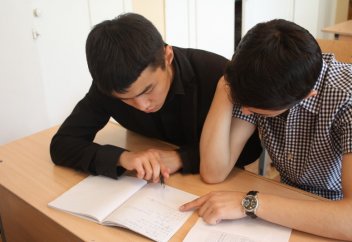 Оқуға түсе алмай қалған түлектер алғашқы мамандықты тегін меңгереді