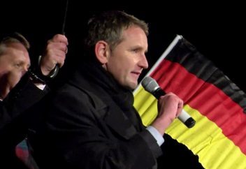 Новый рейх. Антимигрантская истерия в Германии трансформируется в антиеврейскую