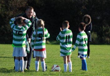 Шотландияда балалардың допты баспен ойнауына тыйым салынбақ