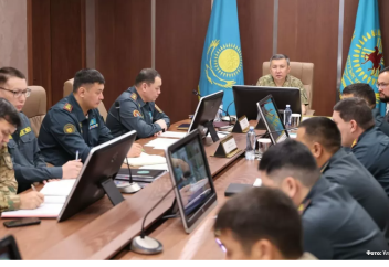 Әскери қызметкерлер мен олардың отбасы мүшелері пойызда тегін жүреді