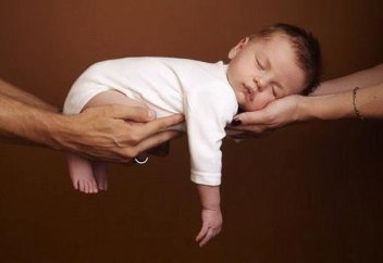 Родители возглавили рейтинг самых важных источников информации у детей