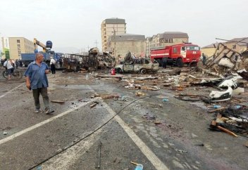 "Если ты меня слышишь, дай шахаду, брат..."