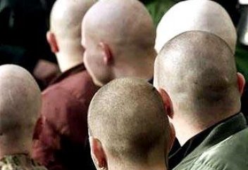 Мусульмане Англии пригласили отобедать скинхедов