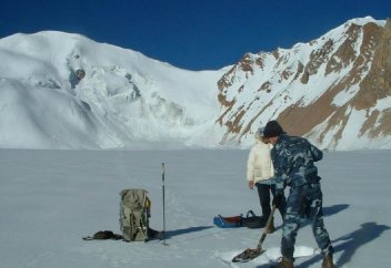 New-York Times: Қазақстан ірі экологиялық апат алдында тұр