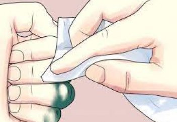 Ғұсылдан кейін қолындағы жағылған бояуды байқаса, қайта ғұсыл алуы керек пе?