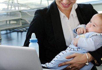 Будут ли работающие матери получать пособие по уходу за ребенком?