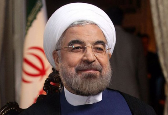 Президент Ирана поддерживает женщин в их активности