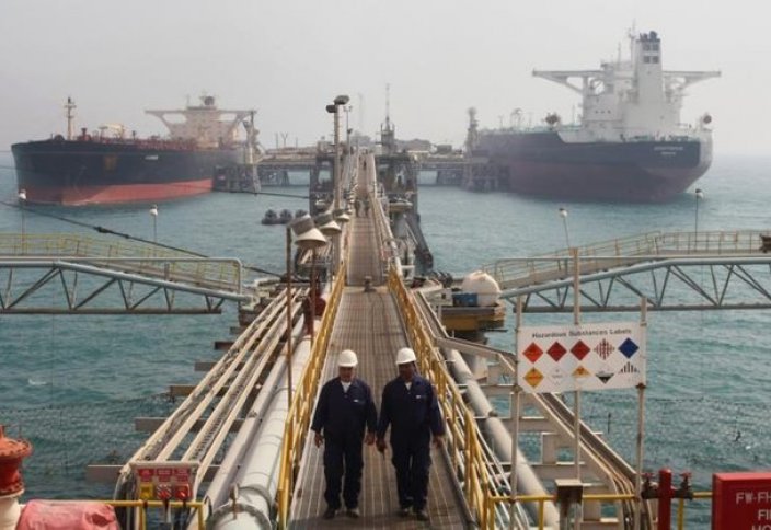 Китай поглощает нефтяной сектор Ирана