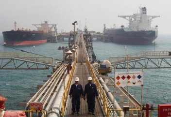 Китай поглощает нефтяной сектор Ирана