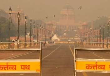 Власти Индии приступили к реализации амбициозной идеи борьбы со смогом при помощи искусственного дождя