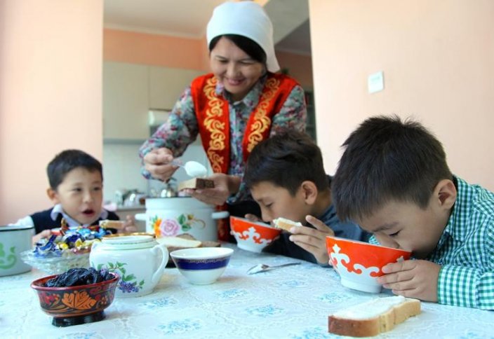 Какое будущее ждет многодетных в Казахстане?