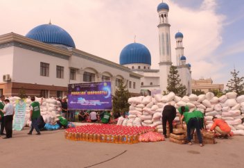 1000 отбасына арналған қайырымдылық Тараз қаласынан бастау алды (фото, видео)