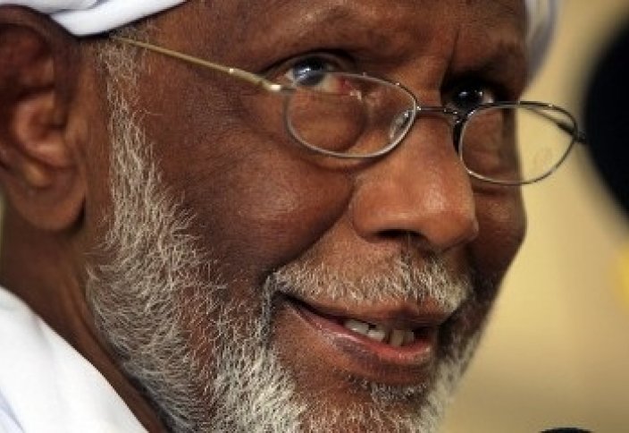 Умер влиятельный происламский политик Судана