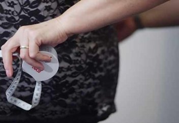 Ғалымдар семіз әйелдердің ауру баланы өмірге әкелетінін анықтады