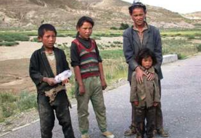 85% беднейших казахстанцев проживает в многодетных и просто больших семьях
