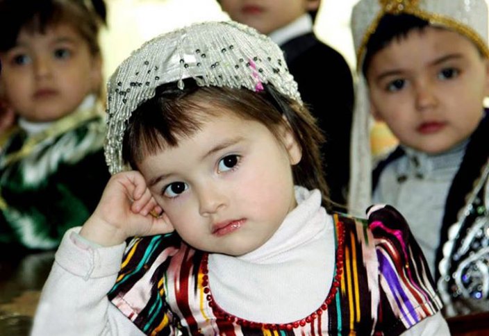 Таджикские родители взбунтовались против реестра национальных имен