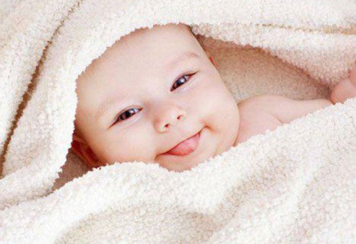 Правда ли, что младенцы улыбаются, когда видят ангелов?